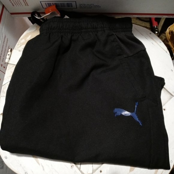 π PUMA JOGGER SPORTSWEAR PANTSπ - Picture 4 of 13